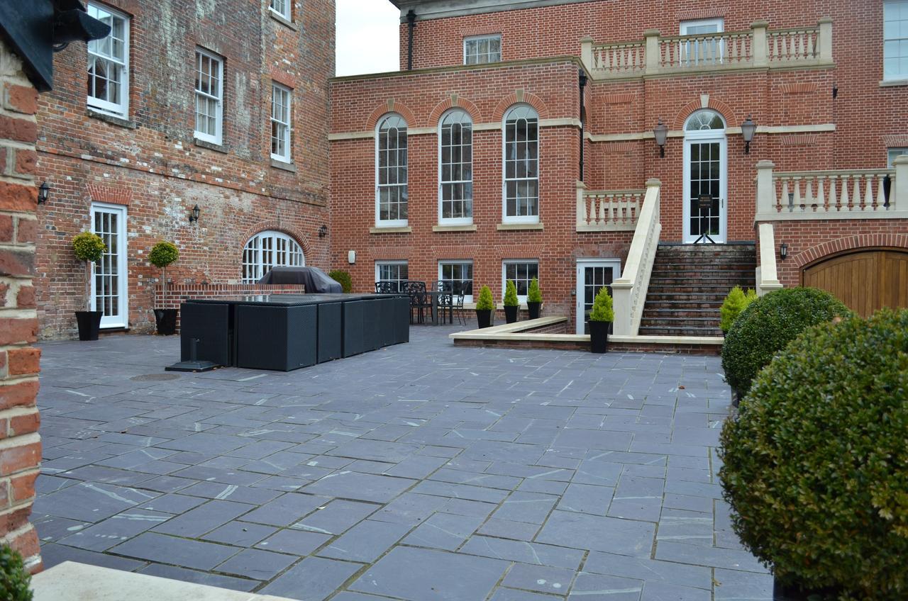 The West Wing At Everleigh Manor Exterior photo